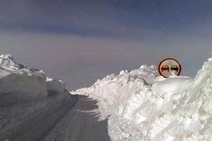بارش یک متری برف در گردنه ژالانه کردستان
