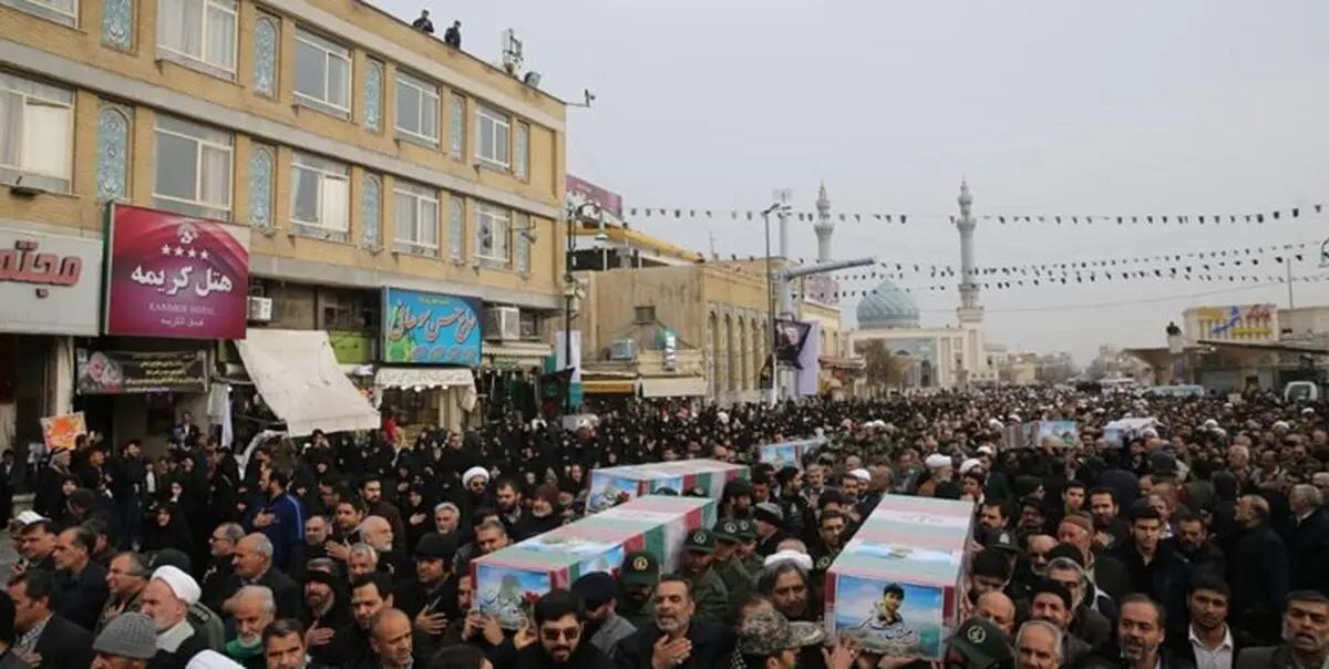 پیکر ۶ شهید سانحه هوایی در قم تشییع شد
