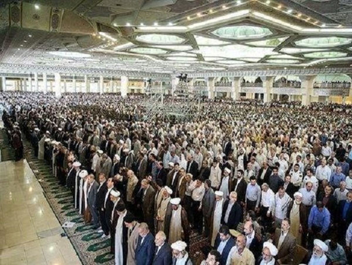 حضور پرشور مردم در مصلی تهران/ اقامه نمازجمعه به امامت رهبر انقلاب؛ ساعاتی دیگر + عکس