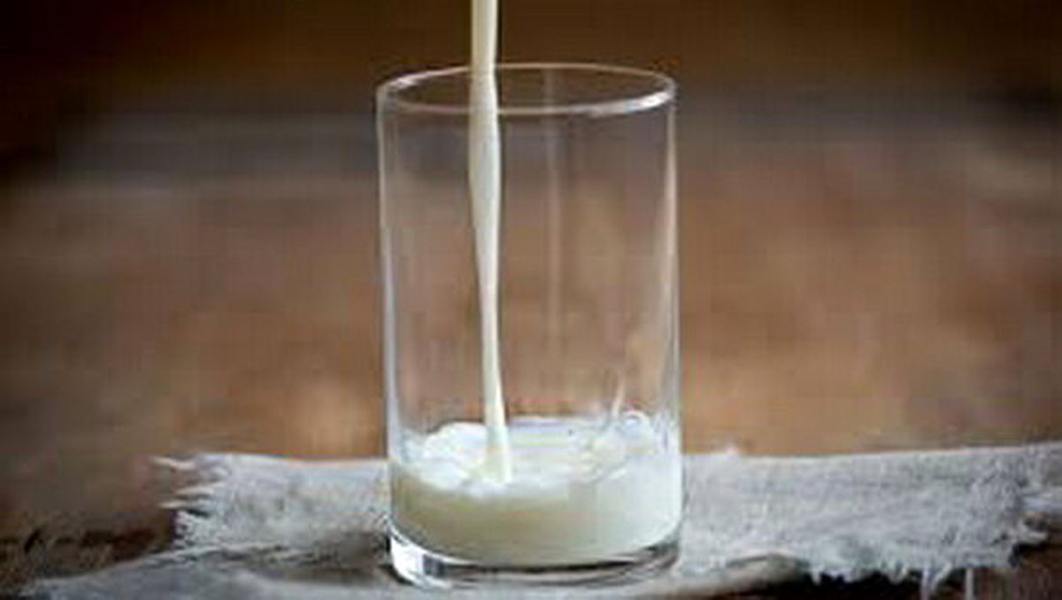 برای مقابله با پیری، شیر کم‌چرب بخورید