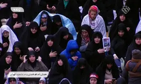 فیلم مداحی عجيب امروز، قبل از خطبه‌های نماز جمعه!