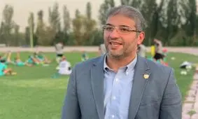 مالک شهرخودرو: ‌از حضور در کشور ثالث انصراف می‌دهیم / عزت و شرف ایران از مسابقه فوتبال مهم‌تر است