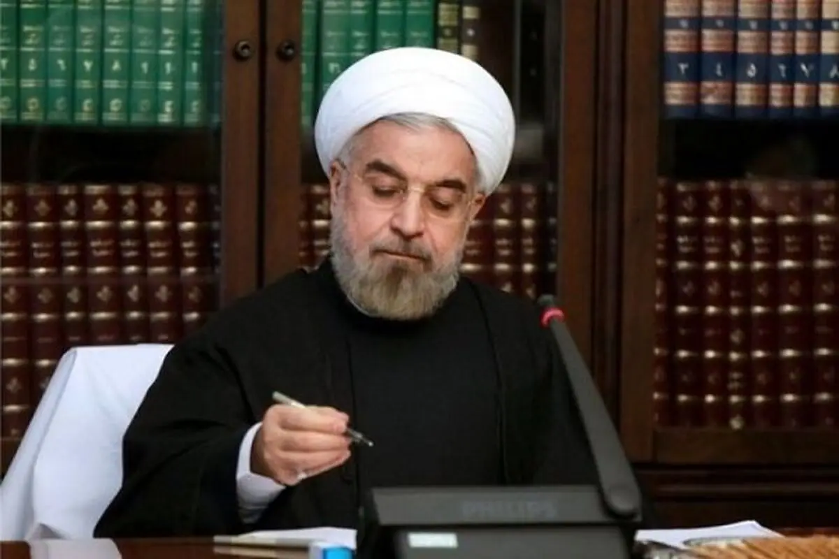 روحانی برای آیت‌الله سیستانی آرزوی شفا و سلامتی کرد