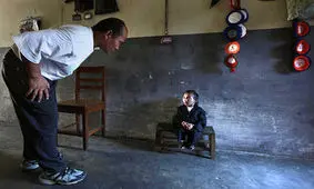 کوتاه‌ترین مرد جهان در سن ۲۷ سالگی درگذشت