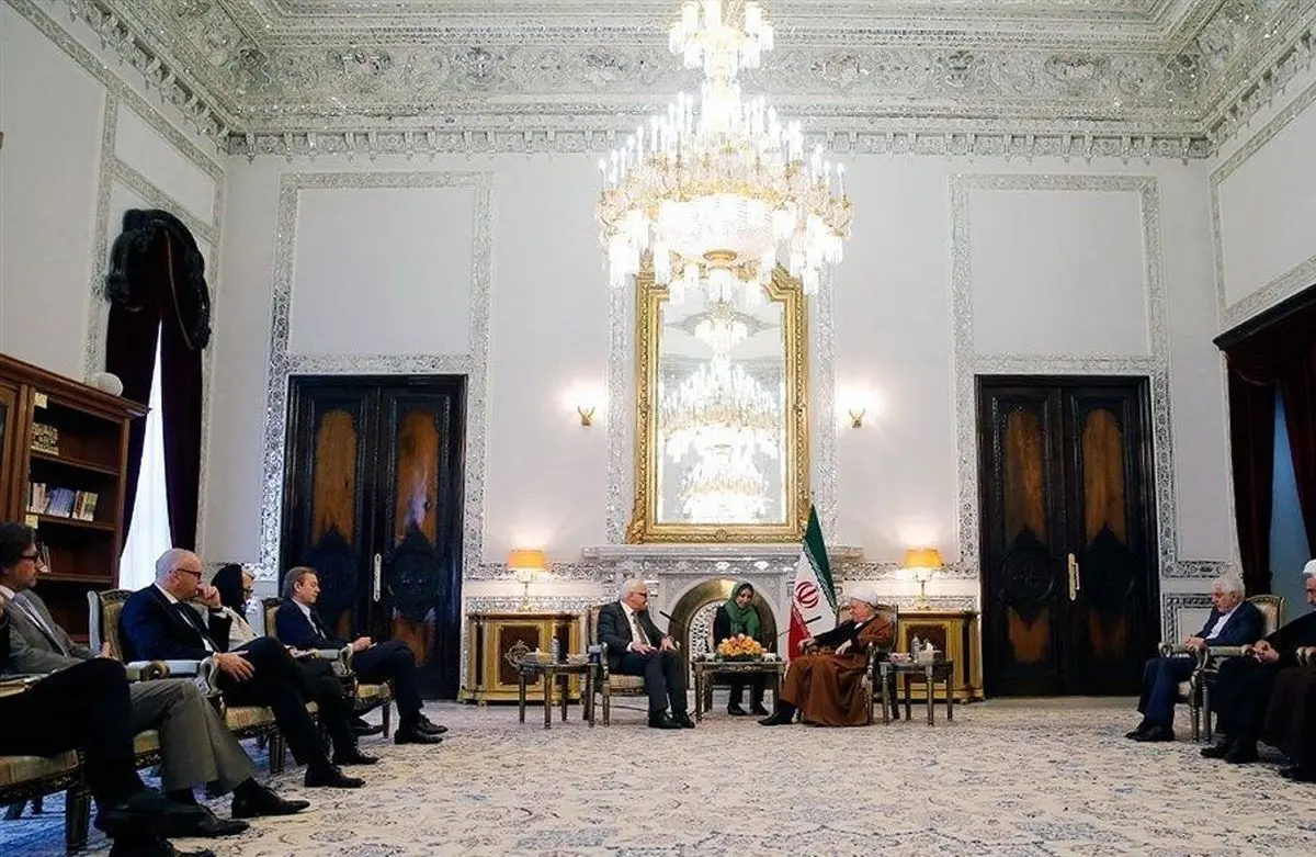 استقرار مرحوم هاشمی رفسنجانی در کاخ مرمر درست نبود / با جر و بحث کاخ را تخلیه کردیم + فیلم