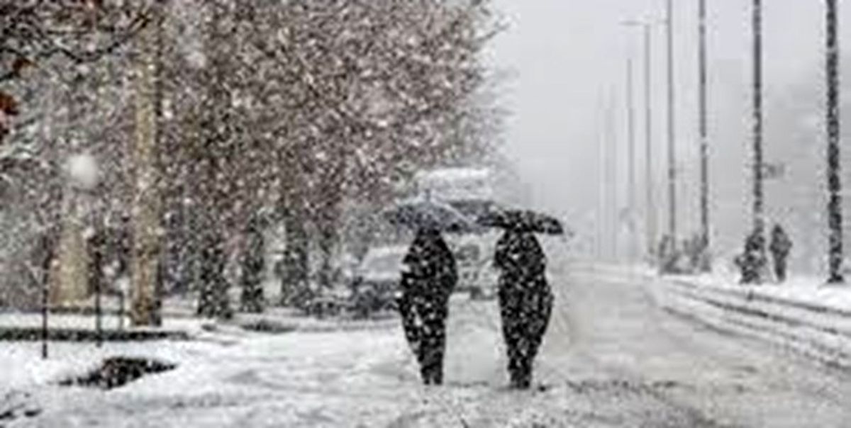 برف نیممتری در آذربایجانشرقی/ ۵۰۰ روستا در محاصره برف
