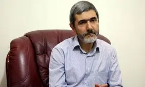 کدخدایی را به مناظره دعوت می‌کنم