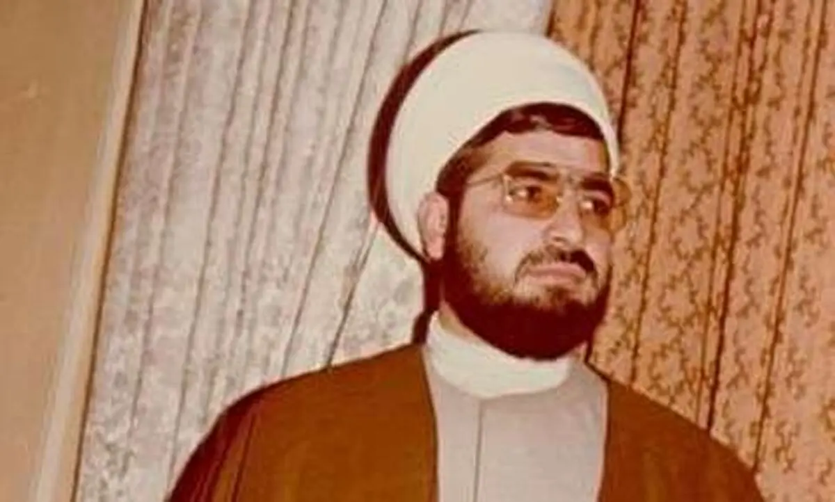 روحانی، ۳۰ دی ۱۳۵۷: خداوند اسلام را از شر خشکه‌مقدس‌ها حفظ کند