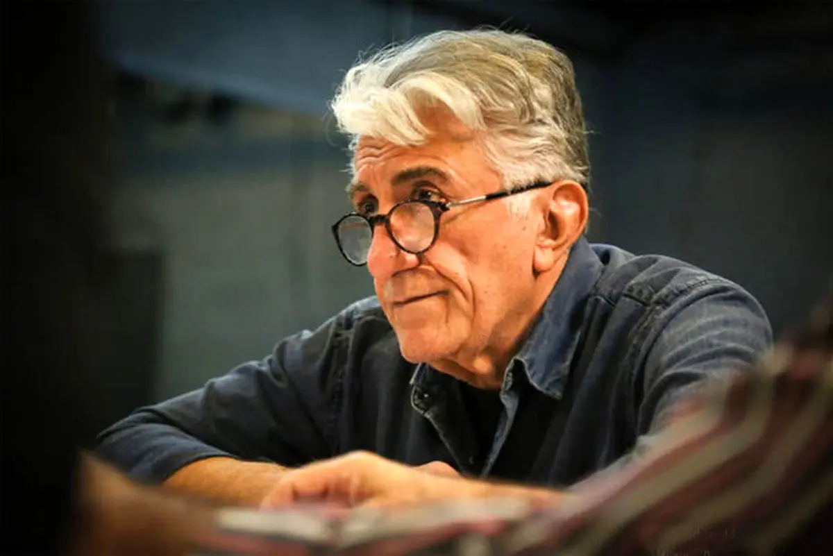 رضا کیانیان «دکتر نون» می‌شود/ بازگشت به طراحی صحنه