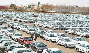 معمای دلالی در بازار خودرو / وزارت نشینان بیشتر مقصرند یا دلالان و واسطه‌ها ؟