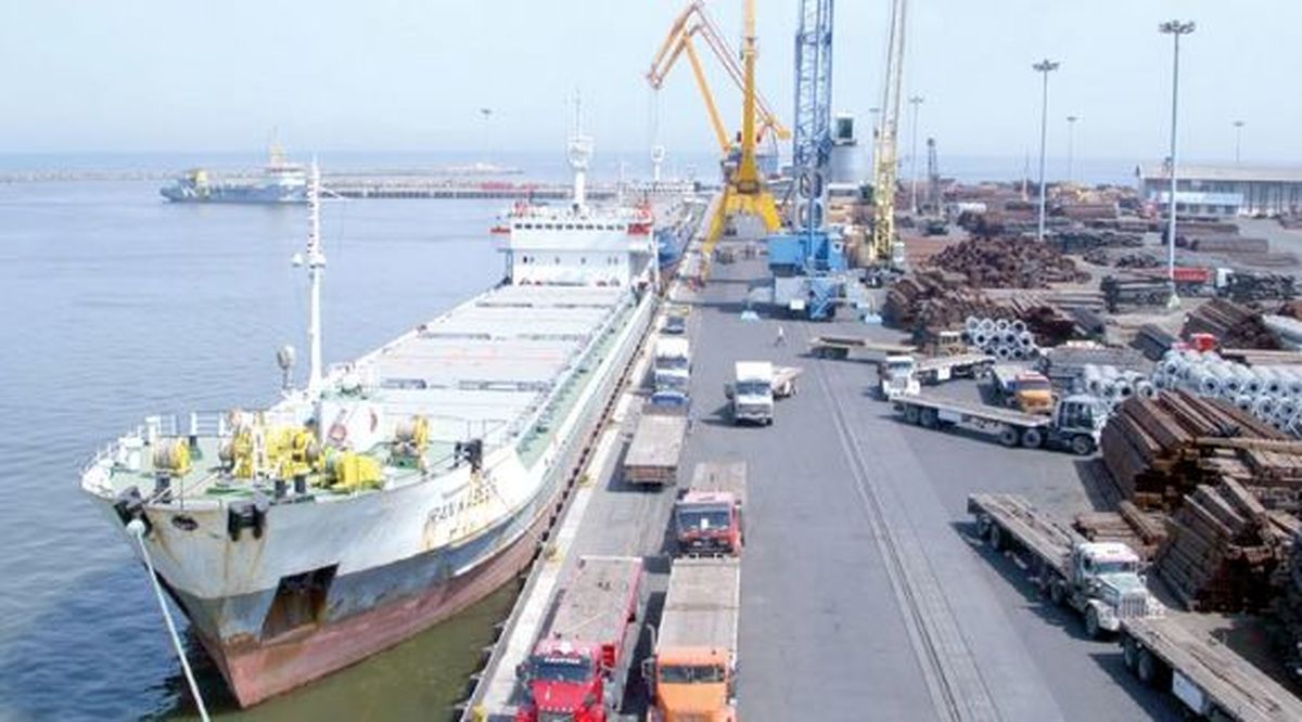 سیاستهای جدید اقتصادی مغایر قوانین مناطق آزاد است