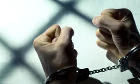 دستگیری مرد هزار چهره در مشهد