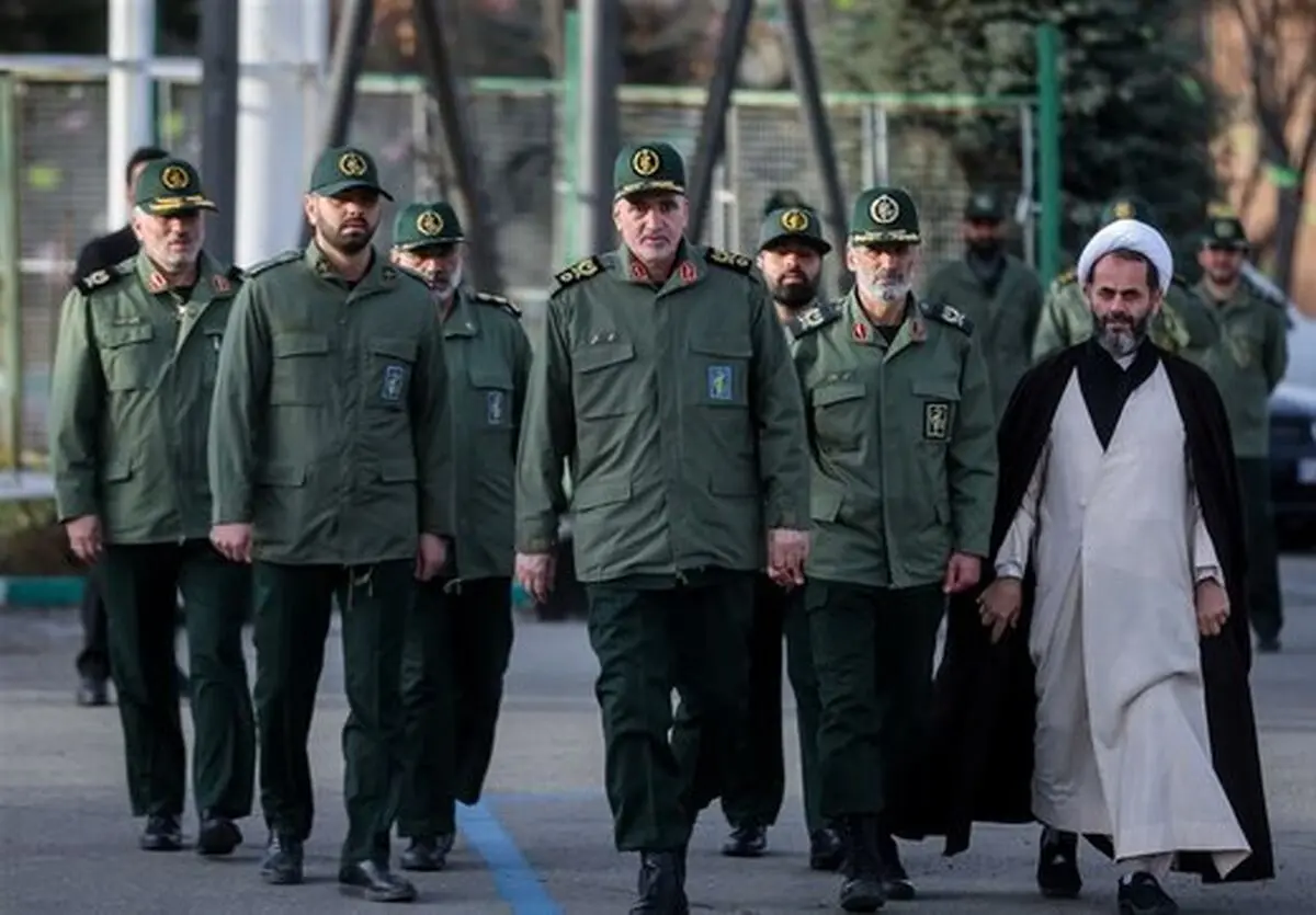 سردار علی فضلی به دانشگاه امام حسین بازگشت+ عکس
