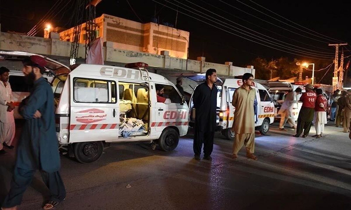 نشت گاز سمی در کراچی ده‌ها نفر را روانه بیمارستان کرد