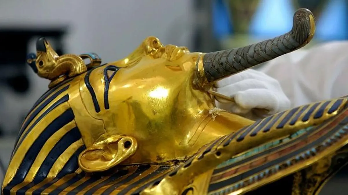 برادر وزیر پیشین مصر به جرم دزدی آثار باستانی به ۳۰ سال زندان محکوم شد