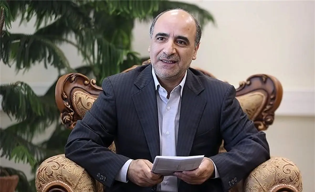 بازنشستگان نمی‌توانند رئیس فدراسیون فوتبال شوند