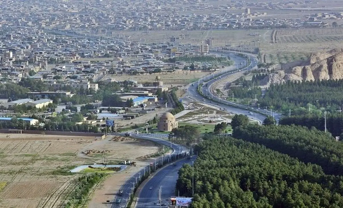 سرنوشت نامعلوم کوه صاحب‌الزمان(عج) / جولان‌گری در بام کرمان!