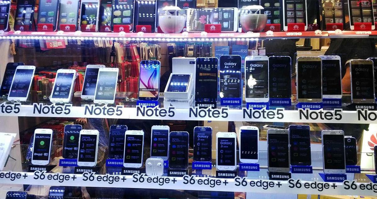 انجمن واردکنندگان موبایل: دارندگان گوشی‌های سامسونگ و ال‌جی نگران نباشند / خدمات و گارانتی گوشی‌ها تغییر نمی‌کند