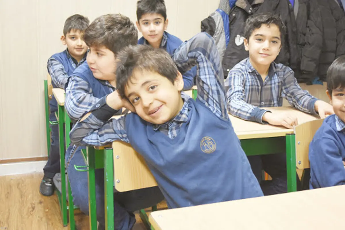 اخذ هزینه در مدارس به اسم کارنامه