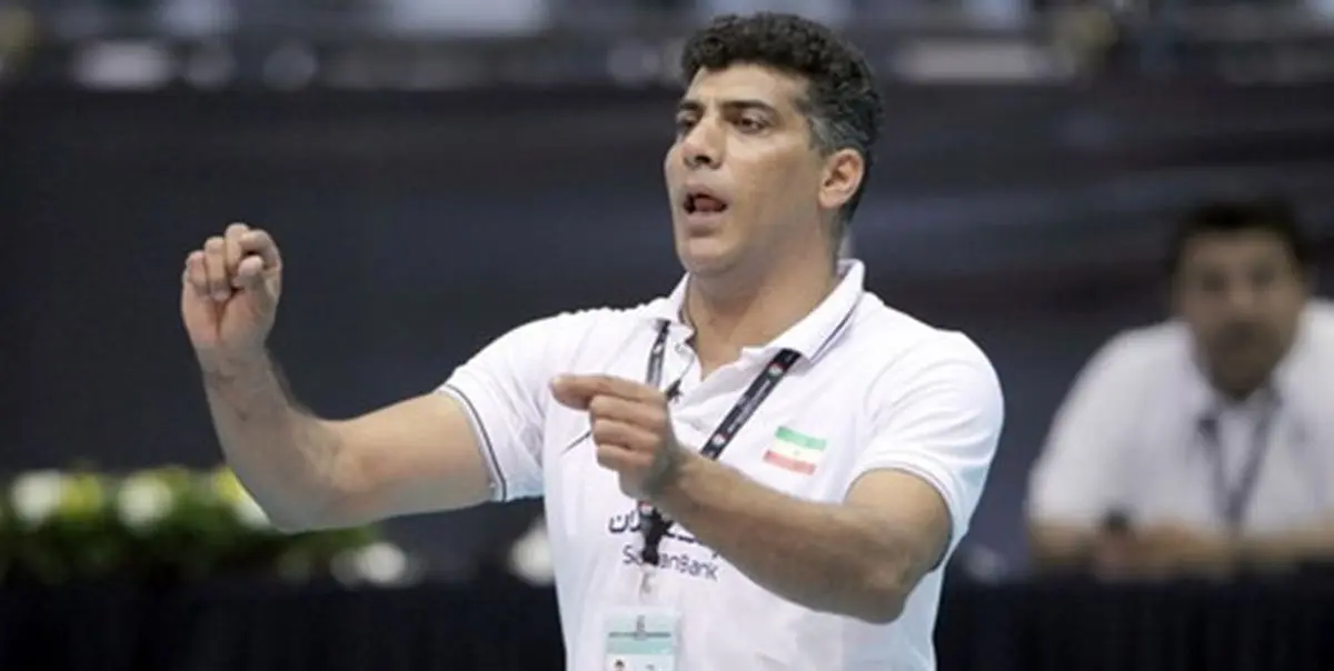 مظفری: پیشنهاد می‌کنم وکیلی از سمت خود کناره‌گیری کند