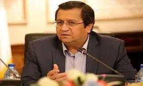 همتی: بانک مرکزی به مدیریت متفاوت بازار ارز روی آورد