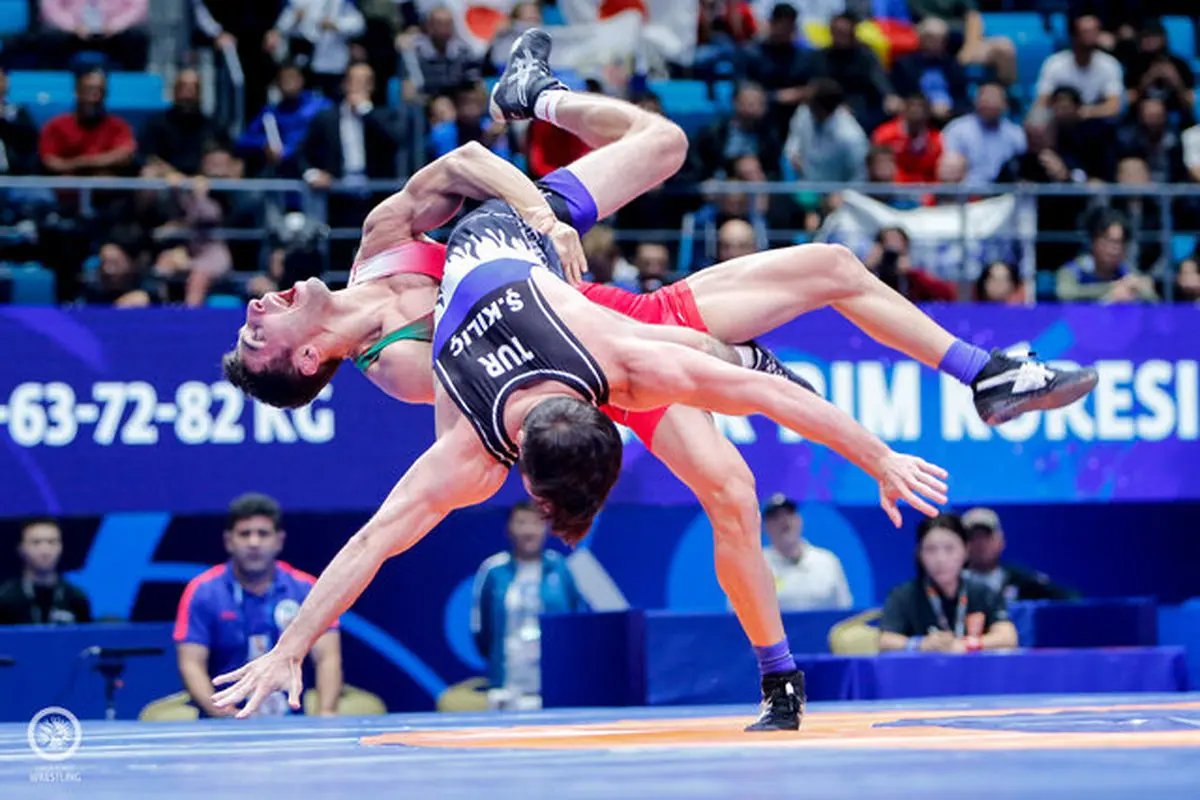 پرواز آزادکاران ایرانی به سوی هند