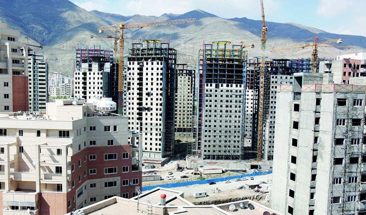 هزینه ساخت یک متر واحد مسکونی به ۸۰۰ هزار تومان رسیده/ هر وزیری که به وزارت راه می‌آید می‌خواهد سلایق خودش را پیش ببرد