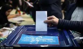 نماینده مردم استان خوزستان در مجلس خبرگان رای خود را به صندوق انداخت