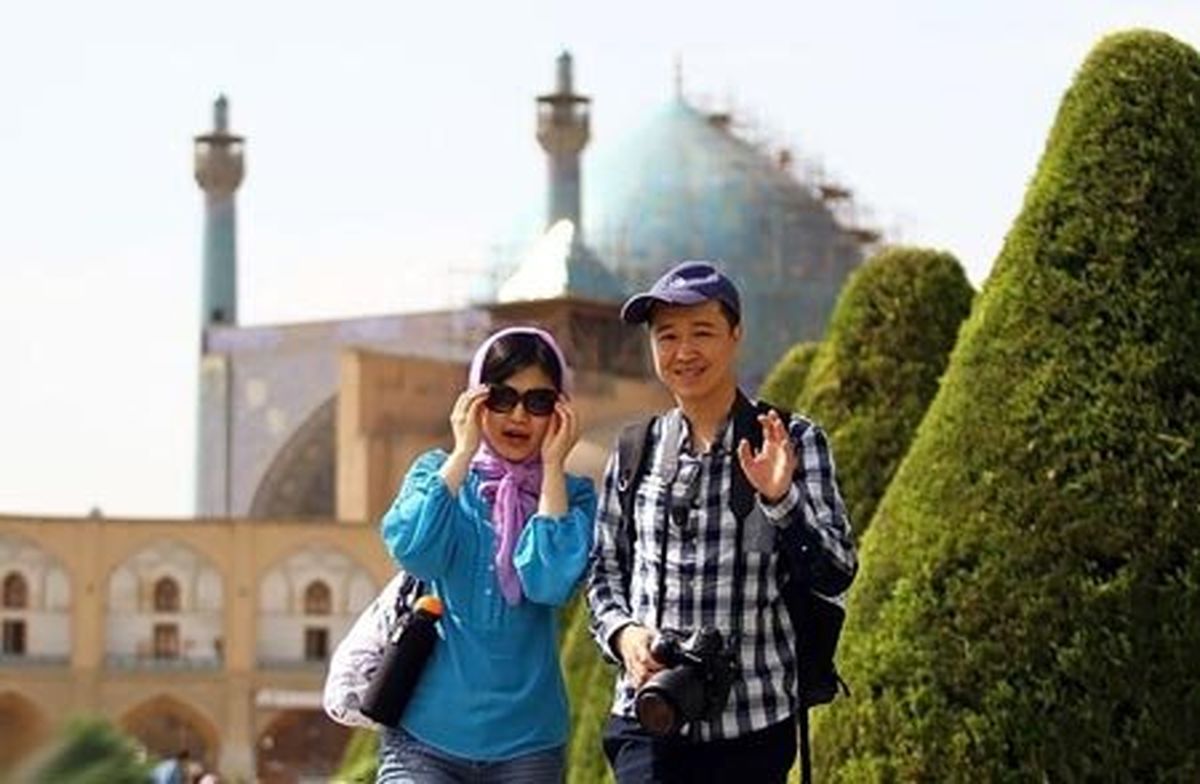 روی سفر گردشگران چینی به ایران حساب کرده بودیم که کرونا برنامه‌هایمان را بهم ریخت