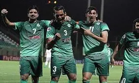 ذوب آهن برابر العین سبز می‌پوشد