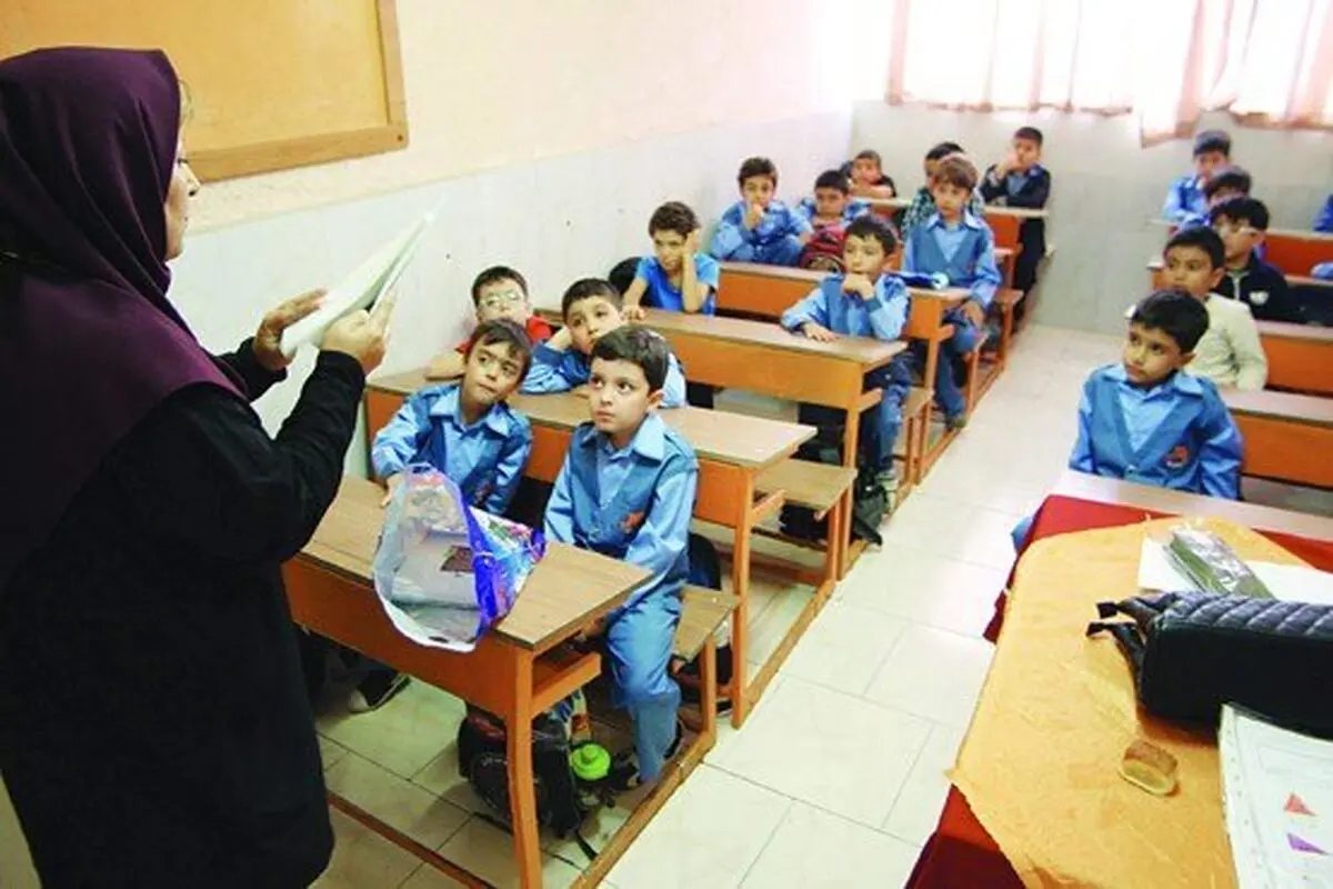 مدارس گلستان فردا دایر است
