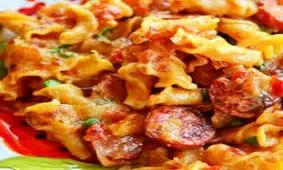 طرز تهیه پاستا سوسیس پنیری