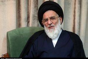 دفتر آیت‌الله شاهرودی درخواست حکم حکومتی برای احمدی‌نژاد را تکذیب کرد
