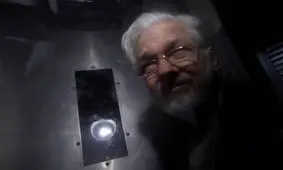 آغاز رسیدگی به پرونده استرداد آسانژ به آمریکا در دادگاه انگلیس