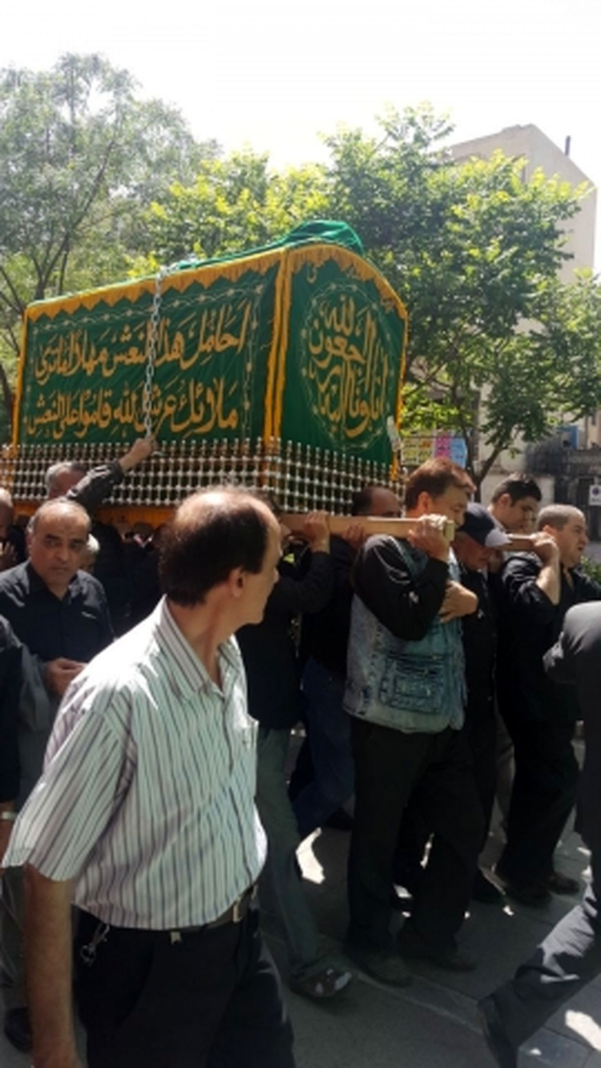 عکس/ تشییع نمادین پیکر امام موسی کاظم (ع) در تهران