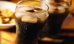 مضرات نوشابه؛ حقایقی تلخ درباره این نوشیدنی سیاه