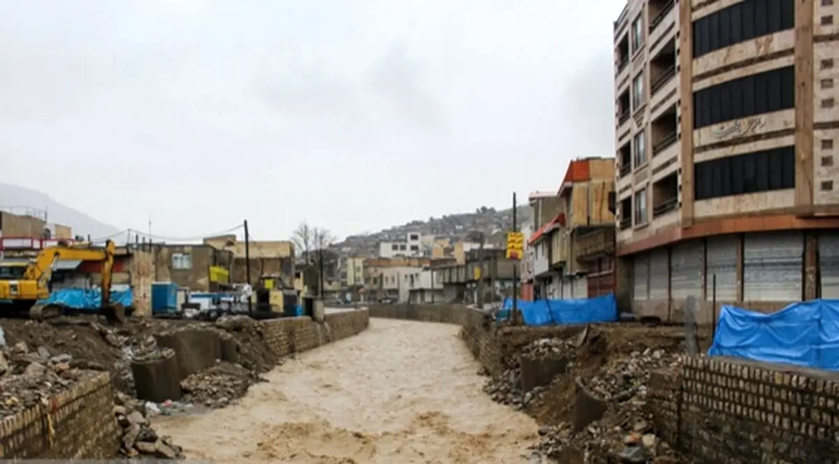 خسارت سیل به پل‌ها و راه‌های روستایی کوهدشت/ وضعیت ۴ روستای بروجرد بحرانی است
