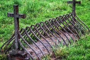 داستان هولناک نبش قبر و مورت سیف؛ محافظان آهنین مردگان/ تصاویر