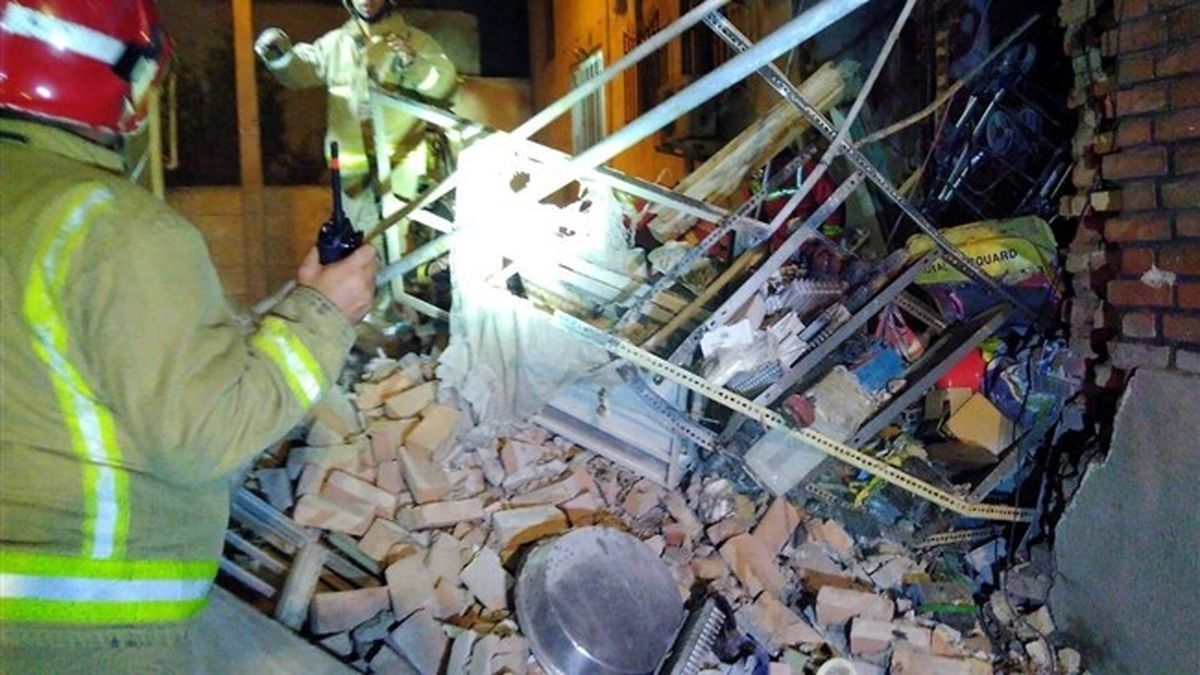 انفجار گاز خانه ای را در دزفول نابود کرد/ مرد 35 ساله در آتش سوخت