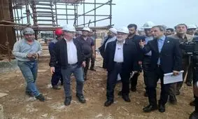 استاندار خوزستان: حمایت از سرمایه‌گذاری در پتروشیمی، اولویت اصلی دولت است