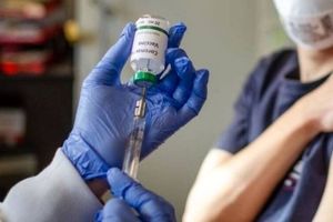 واکسیناسیون دانش آموزان ضروری و موثر در پیشگیری از ابتلا به کرونا