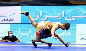 عسگرپور: با کشتی گیران خارجی در لیگ موافق نیستم/ برای نیمه‌نهایی ۲ سورپرایز داریم