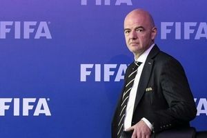 عضو هیات رئیسه فدراسیون فوتبال: رئیس فیفا قول داده بود ۱۲ بهمن به ایران بیاید، اما امکان دارد این سفر انجام نشود