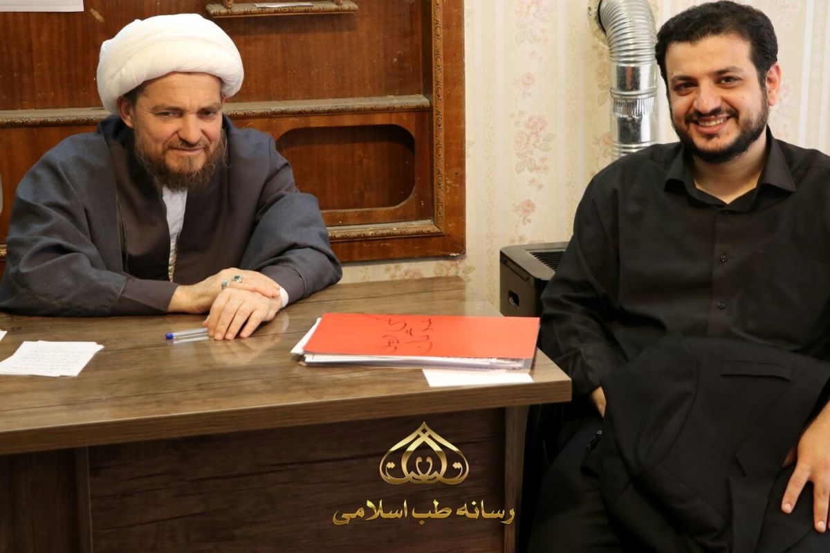 واکنش یک روزنامهنگار به دیدار استاد با پدر طب اسلامی!