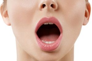 8 توصیه برای رفع خشکی دهان