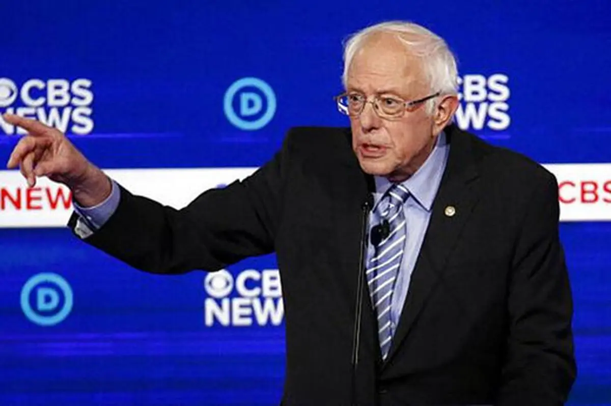 طی شانزده ساعت،16 مقاله علیه سندرز!/عکس