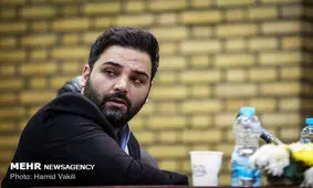 وعده علیخانی برای تغییر داوران «عصر جدید»/ چرا فصل دوم ساخته شد؟
