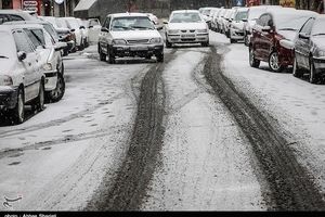 بارش برف بهاری در ارتفاعات استان مازندران/ آبگرفتگی معابر شهری استان