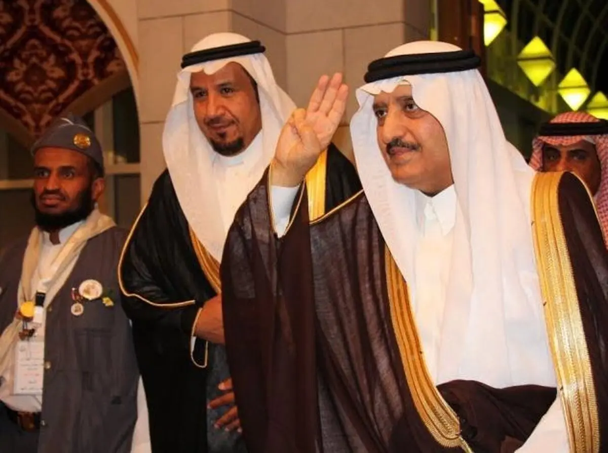 مهمترین رقیب بن سلمان برای پادشاهی، عموی او، احمد بن عبدالعزیز است؛ بازداشت بن نایف، فقط برای دور کردن انظار از دستگیری برادر پادشاه است