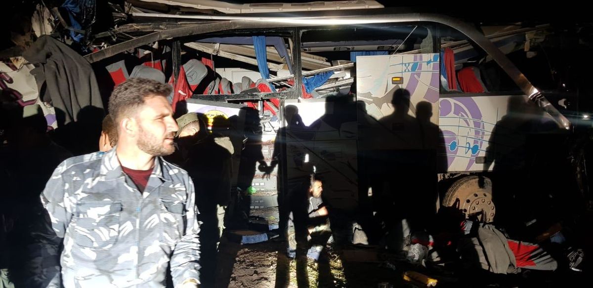 30 کشته در تصادف اتوبوس زائران عراقی